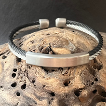 Load image into Gallery viewer, Classic Titanium Steel Band Bracelet for Men