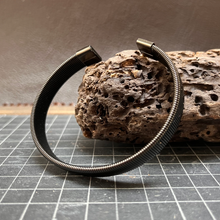 Load image into Gallery viewer, Vertical Stripes Stainless Steel Open Bracelet