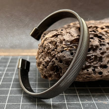 Load image into Gallery viewer, Vertical Stripes Stainless Steel Open Bracelet