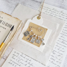 Load image into Gallery viewer, Book Lover Swirl Pin Brooch - 72 - Zamsoe