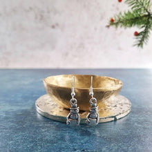 Load image into Gallery viewer, Christmas Snowman Earring Baubles - 99 - Zamsoe