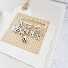 Load image into Gallery viewer, Flower Garden Brooch - 136 - Zamsoe