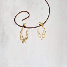 Load image into Gallery viewer, Flower Hoop Gold Earrings - 561
