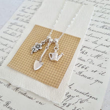 Load image into Gallery viewer, Garden Lover Necklace - 139 - Zamsoe