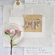 Load image into Gallery viewer, Horse Lovers Brooch - Zamsoe