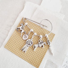 Load image into Gallery viewer, Horse Swirl Pin Brooch - Zamsoe