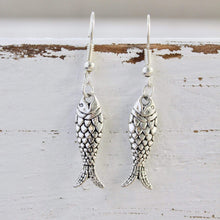 Load image into Gallery viewer, Little Fish Earrings - Zamsoe