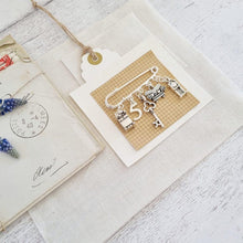 Load image into Gallery viewer, New Home Charm Brooch - Zamsoe