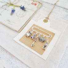 Load image into Gallery viewer, New Home Charm Brooch - Zamsoe