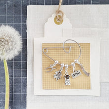 Load image into Gallery viewer, Personalised Wish Brooch on a Swirl Pin - Zamsoe