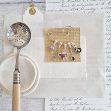 Load image into Gallery viewer, Posh Afternoon Tea Brooch - Zamsoe
