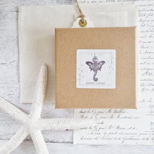 Load image into Gallery viewer, Seahorse Brooch - Zamsoe