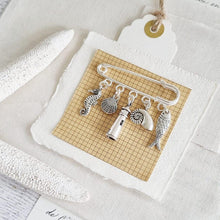 Load image into Gallery viewer, Seaside Charm Brooch - Zamsoe