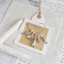 Load image into Gallery viewer, Seaside Swirl Pin Charm Brooch - Zamsoe