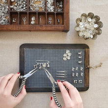 Load image into Gallery viewer, Sewing Diva Brooch on a Swirl Pin - Zamsoe