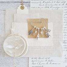 Load image into Gallery viewer, Wine Lover Brooch - Zamsoe