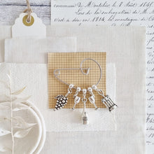 Load image into Gallery viewer, Wine Lover Brooch - Zamsoe