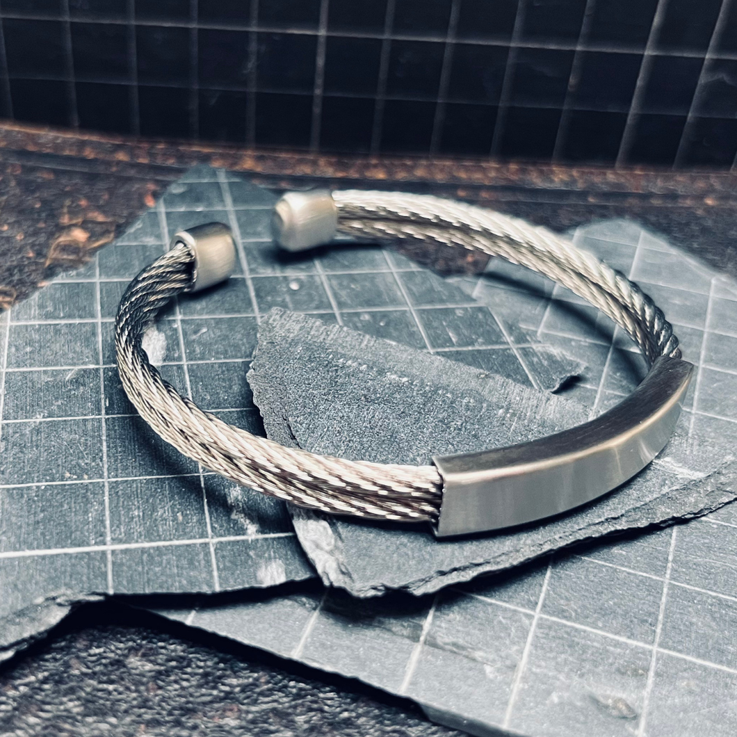 Classic Titanium Steel Band Bracelet for Men