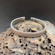Load image into Gallery viewer, Vertical Stripes Stainless Steel Open Bracelet
