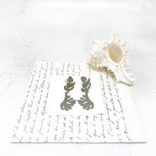 Load image into Gallery viewer, Large Seaweed Earrings 
