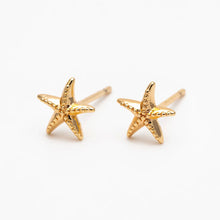 Load image into Gallery viewer, Gold Starfish Stud Earrings with Underwater Illustrations in a Glass Dome
