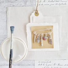 Load image into Gallery viewer, Artist Brooch Zamsoe Brooch
