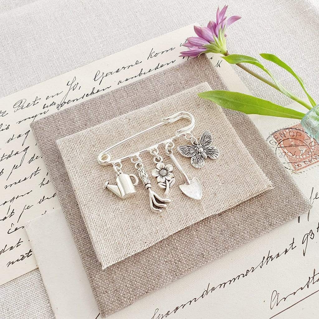Butterfly Garden Brooch Zamsoe Brooch