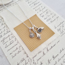 Load image into Gallery viewer, Seashells Charm Necklace Zamsoe Necklace
